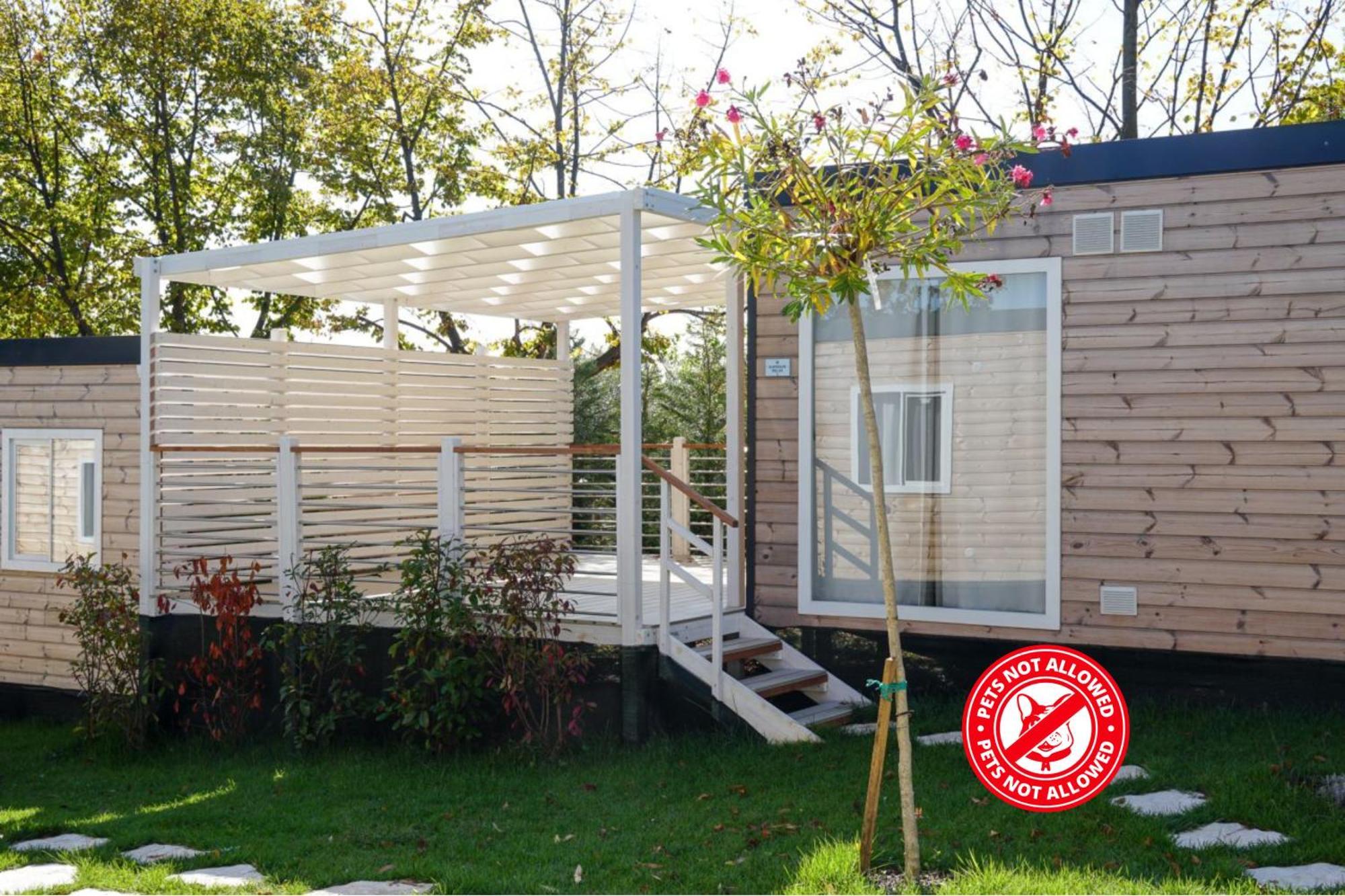 Campeggio Europa Silvella San Felice del Benaco Esterno foto Mobile home